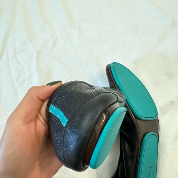 Tieks By Gavrieli Women Size 10 Comfortable Ballet Flats black Leather Shoes - Picture 3 of 4